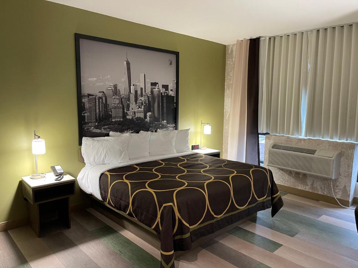 מלון ניו יורק Super 8 By Wyndham Bronx Near Botanical Garden מראה חיצוני תמונה